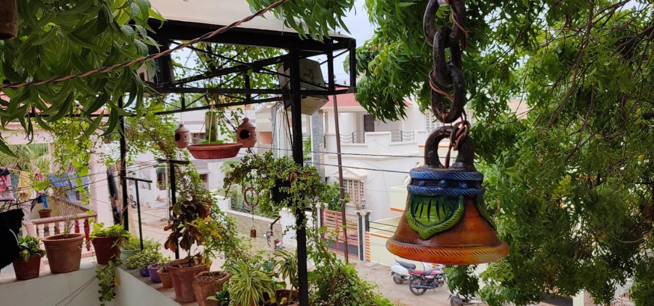 "Go Desert" Homestay Bhuj Eksteriør billede