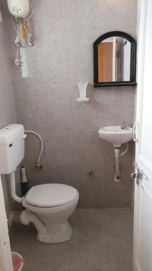 "Go Desert" Homestay Bhuj Eksteriør billede